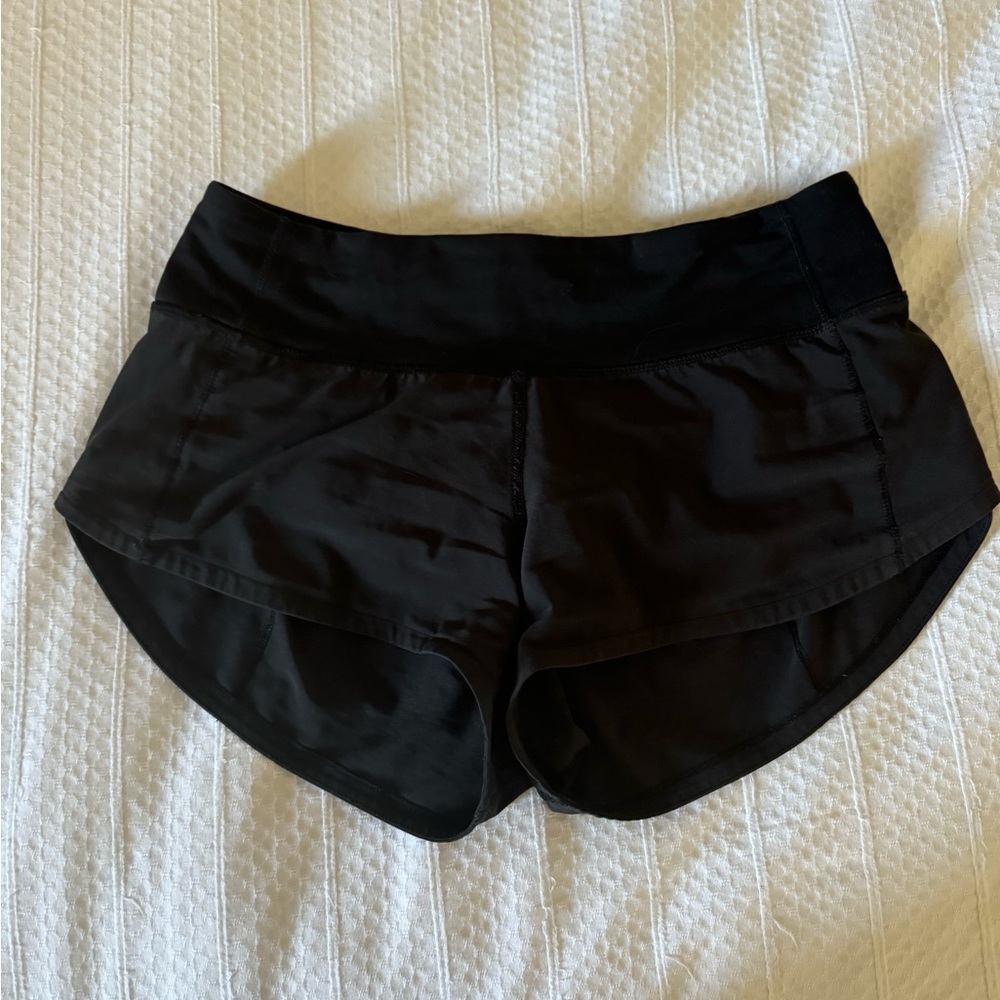 Lululemon || Black || Size - 2 - Speed Up Low - Rise Lined Short 2.5”
